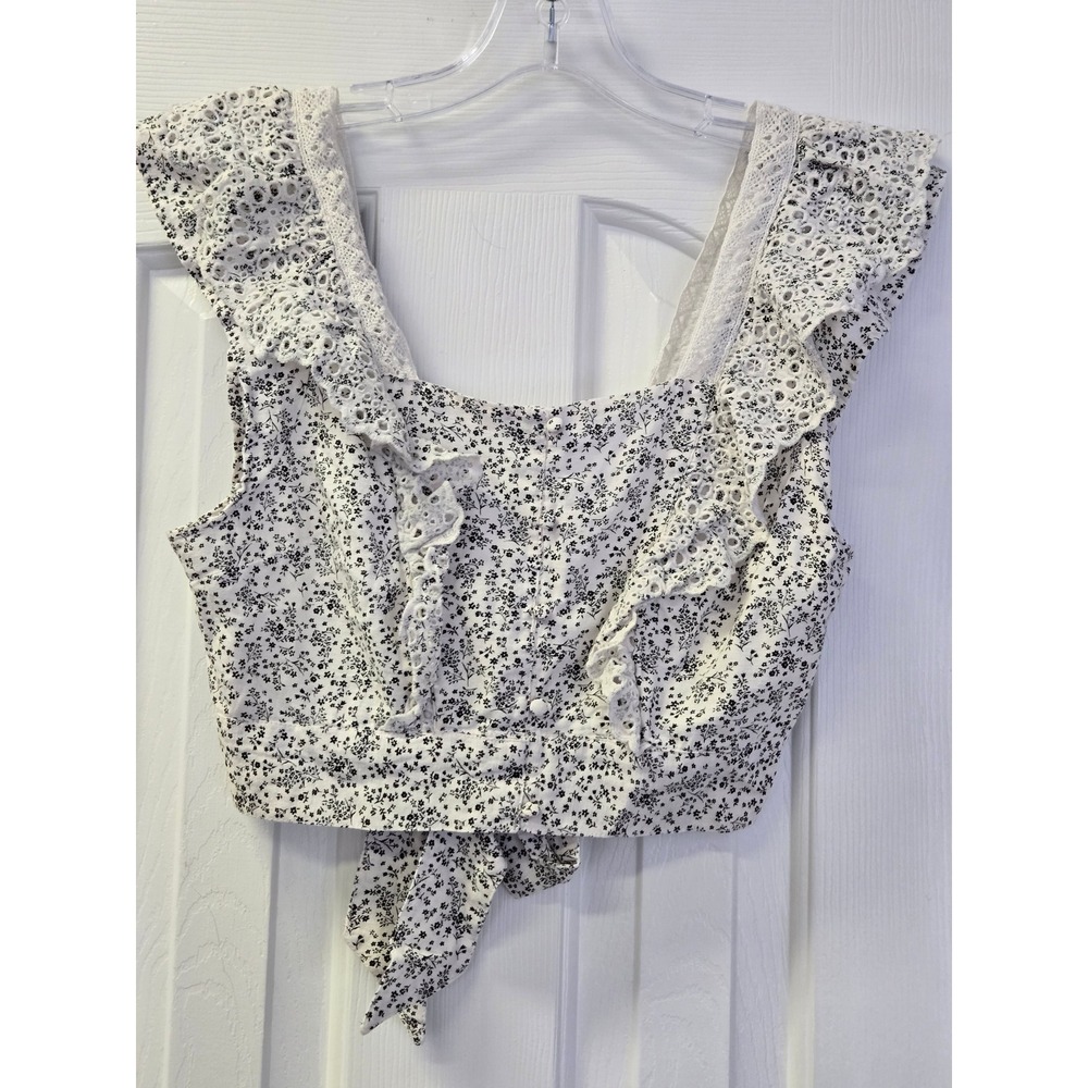 American Eagle Floral Eyelet Crop Top White Black Button Tie Back Medium Beach
